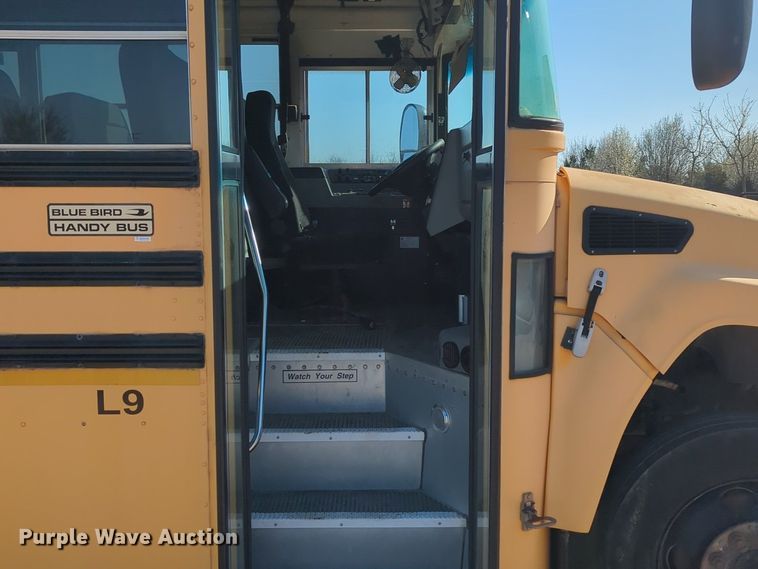 image for item OL9250 2009 Bluebird Vision school bus