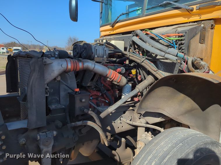 image for item OL9250 2009 Bluebird Vision school bus