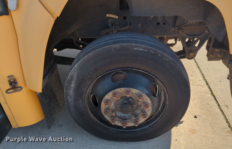 image for item OL9250 2009 Bluebird Vision school bus