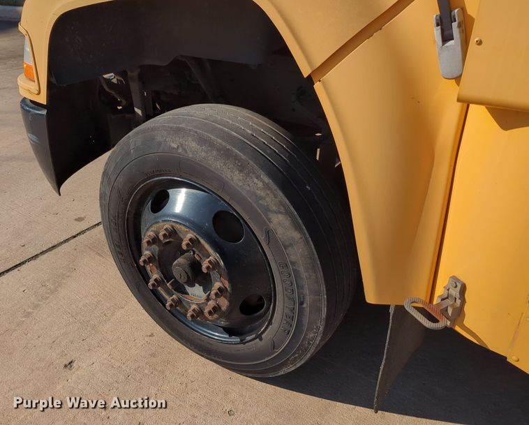 image for item OL9250 2009 Bluebird Vision school bus