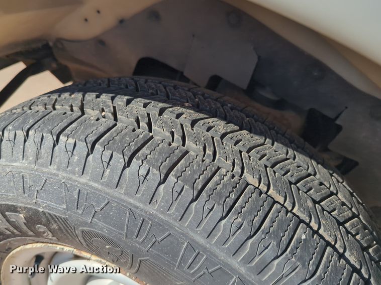 image for item OL9251 2005 Chevrolet Express G3500 box van