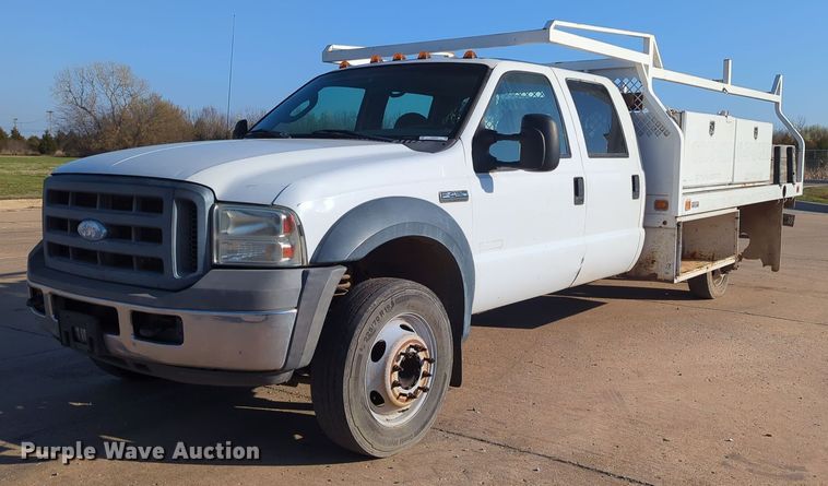 image for item OL9254 2006 Ford F450 Super Duty XL flatbed truck