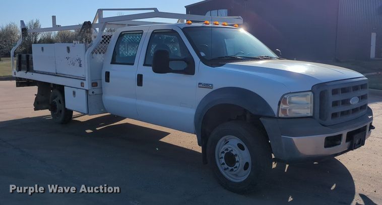 image for item OL9254 2006 Ford F450 Super Duty XL flatbed truck
