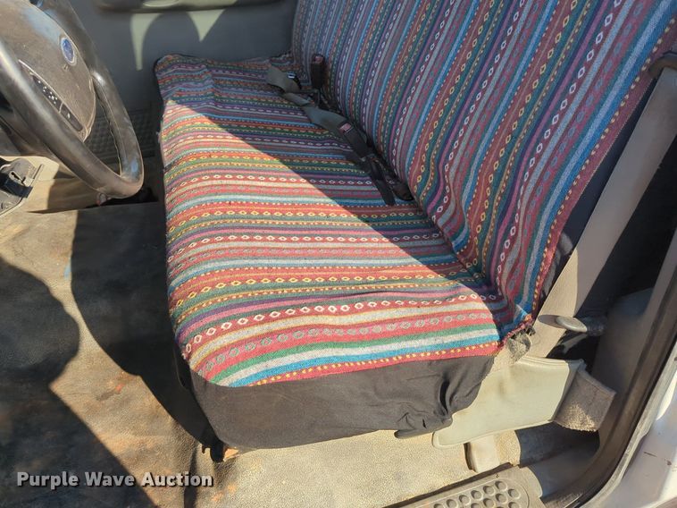 image for item OL9254 2006 Ford F450 Super Duty XL flatbed truck