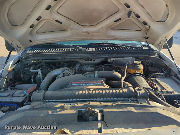 image for item OL9254 2006 Ford F450 Super Duty XL flatbed truck