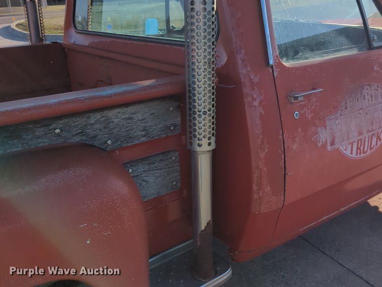 image for item OL9257 1979 Dodge D100 pickup truck