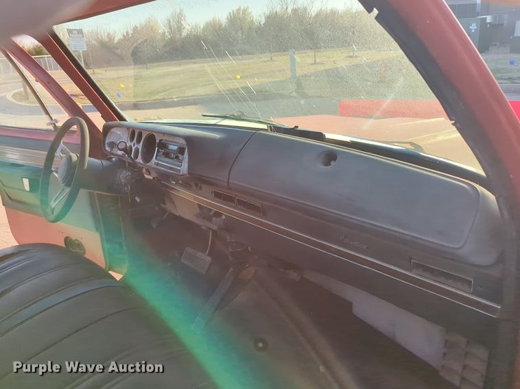 image for item OL9257 1979 Dodge D100 pickup truck