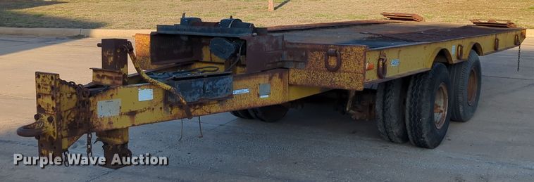 image for item OL9259 1982 Carrier King Tagalong 3200 equipment trailer