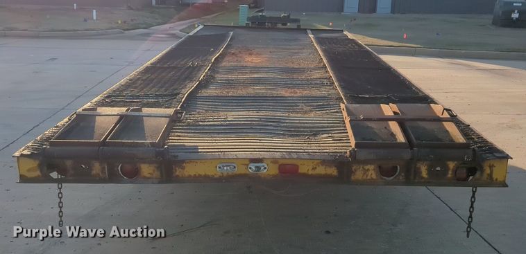 image for item OL9259 1982 Carrier King Tagalong 3200 equipment trailer