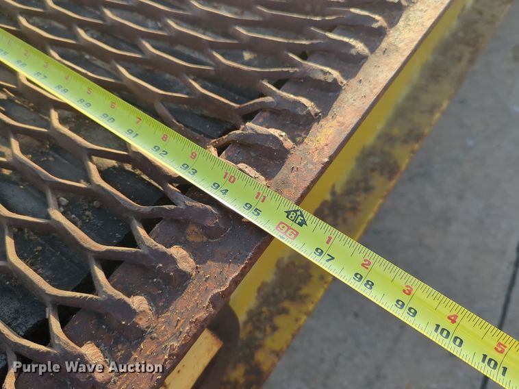 image for item OL9259 1982 Carrier King Tagalong 3200 equipment trailer