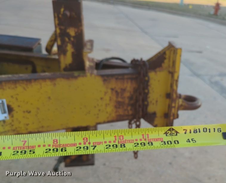 image for item OL9259 1982 Carrier King Tagalong 3200 equipment trailer