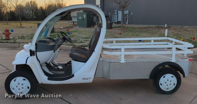 image for item OL9262 2010 GEM eL XD utility vehicle