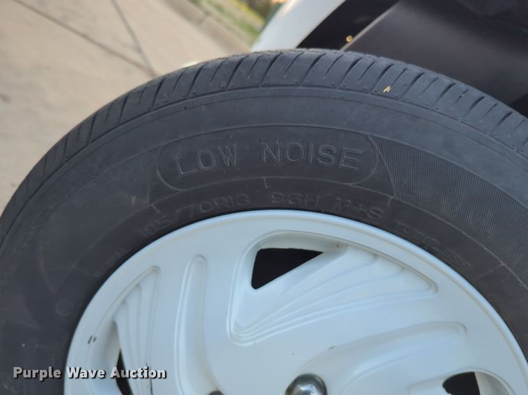 image for item OL9262 2010 GEM eL XD utility vehicle