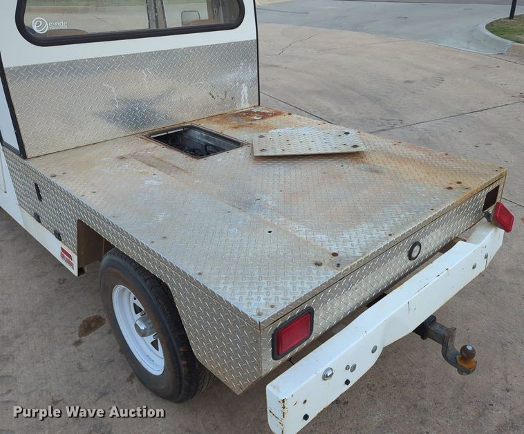 image for item OL9264 2009 E-Ride Industries utility vehicle