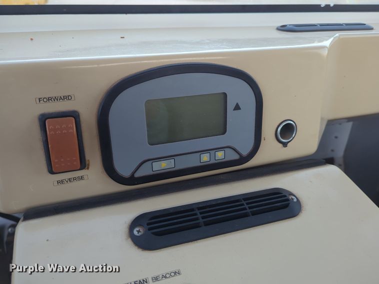 image for item OL9264 2009 E-Ride Industries utility vehicle