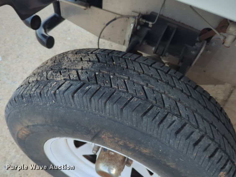 image for item OL9264 2009 E-Ride Industries utility vehicle