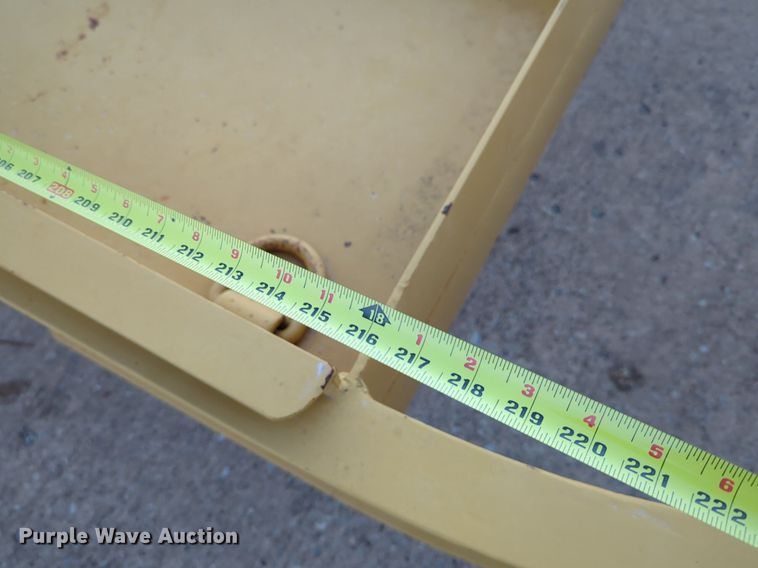 image for item OL9265 2001 Belshe T-18 equipment trailer