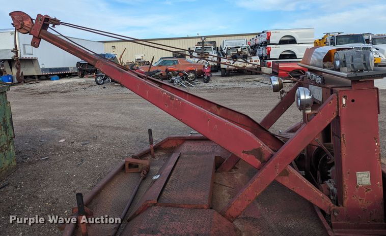 image for item OL9266 DFW 50 wrecker bed