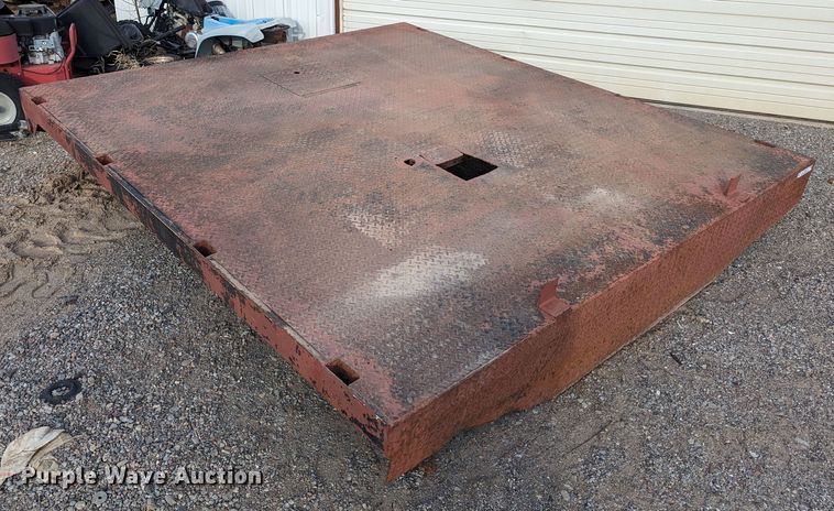 image for item OL9267 Shop built flat bed