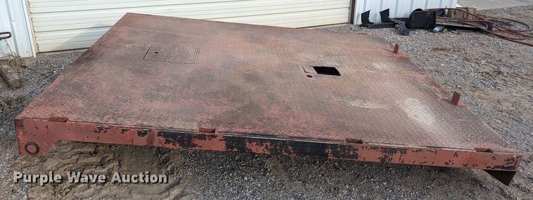 image for item OL9267 Shop built flat bed