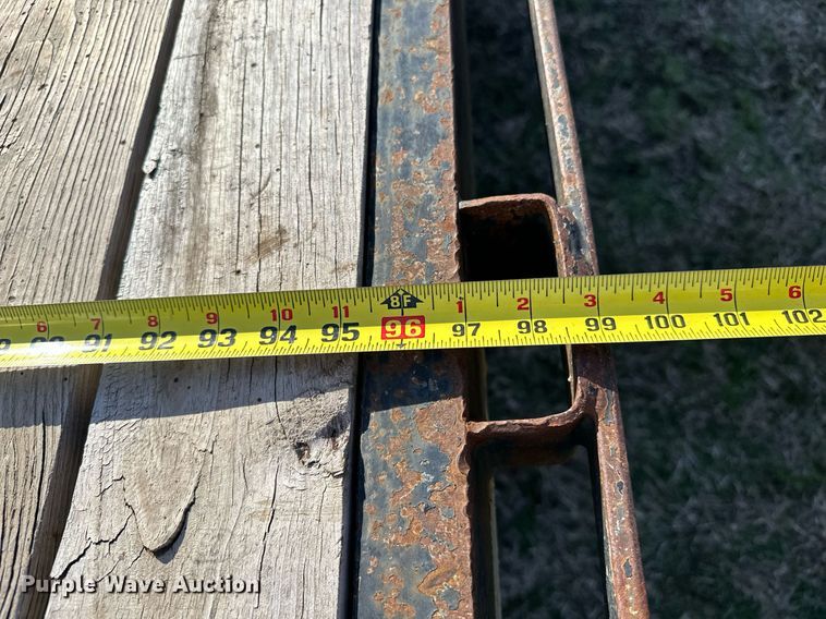 image for item OM9825 2008 MC Trailers  equipment trailer