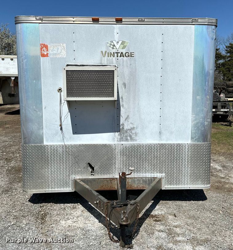 image for item OM9968 Vintage enclosed cargo trailer