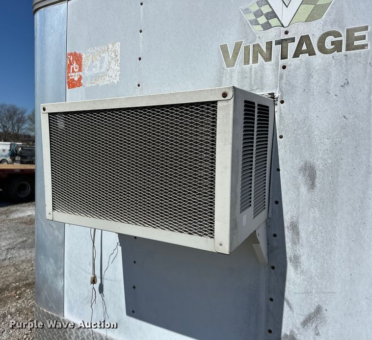 image for item OM9968 Vintage enclosed cargo trailer