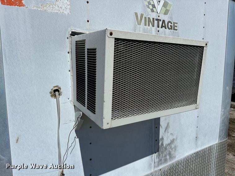 image for item OM9968 Vintage enclosed cargo trailer