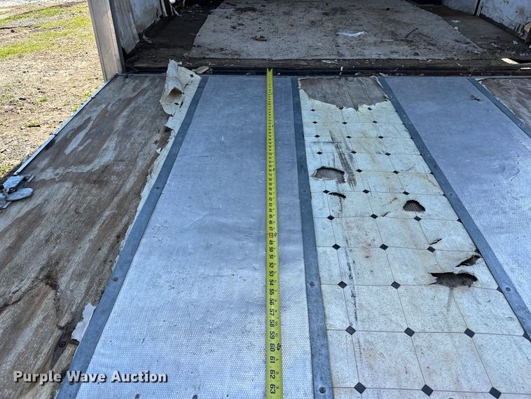 image for item OM9968 Vintage enclosed cargo trailer