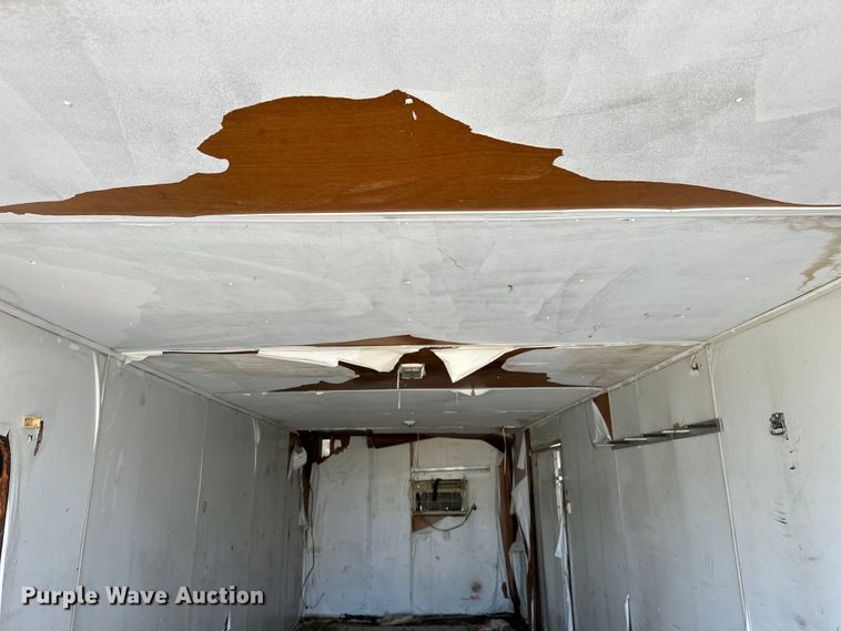 image for item OM9968 Vintage enclosed cargo trailer