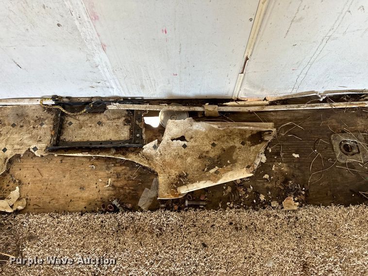 image for item OM9968 Vintage enclosed cargo trailer