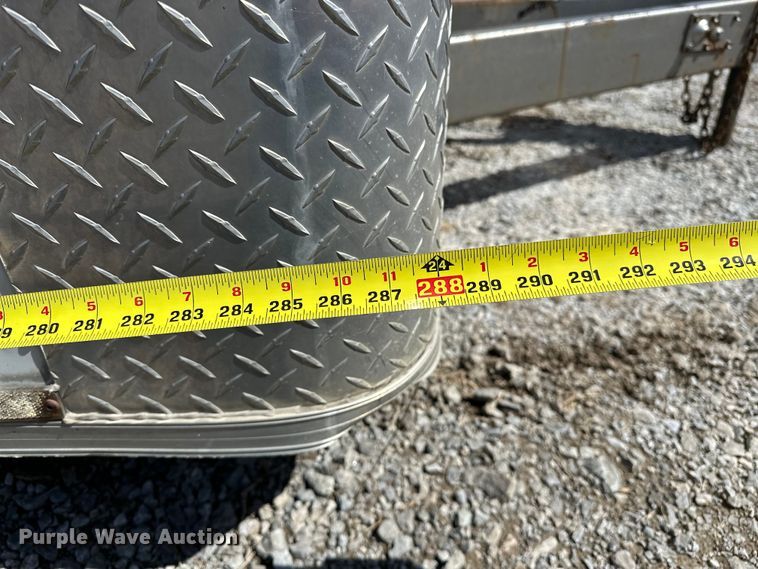 image for item OM9968 Vintage enclosed cargo trailer