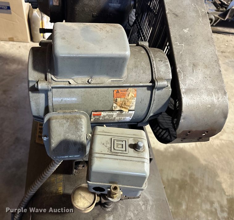 image for item OM9976 Dayton  Speedaire air compressor