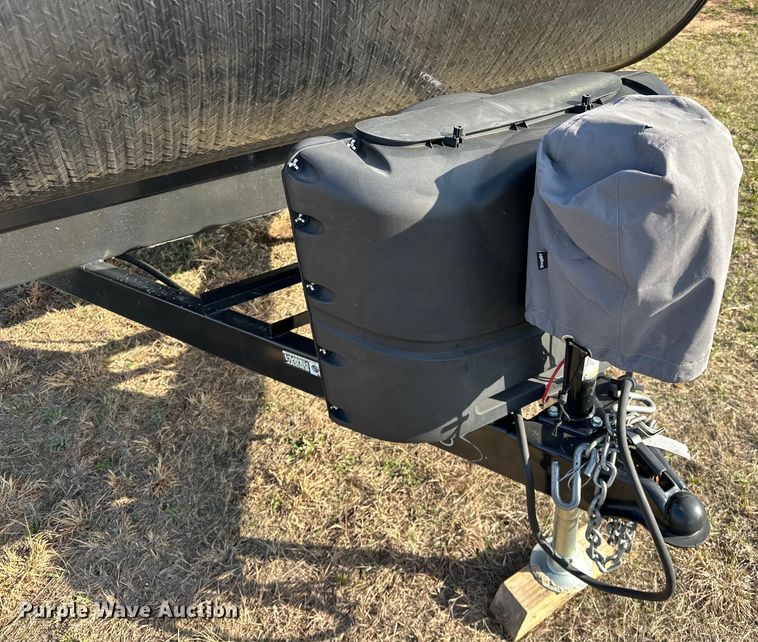 image for item OM9990 2022 Heartland  Prowler camper