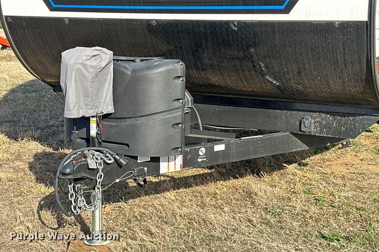 image for item OM9990 2022 Heartland  Prowler camper