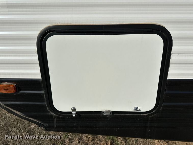 image for item OM9990 2022 Heartland  Prowler camper