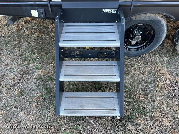 image for item OM9990 2022 Heartland  Prowler camper