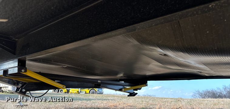 image for item OM9990 2022 Heartland  Prowler camper