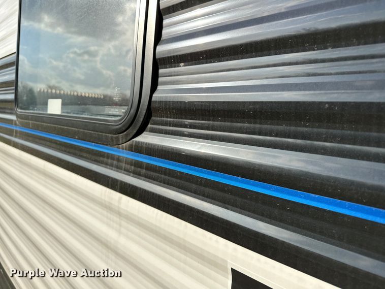 image for item OM9990 2022 Heartland  Prowler camper