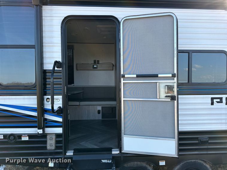 image for item OM9990 2022 Heartland  Prowler camper