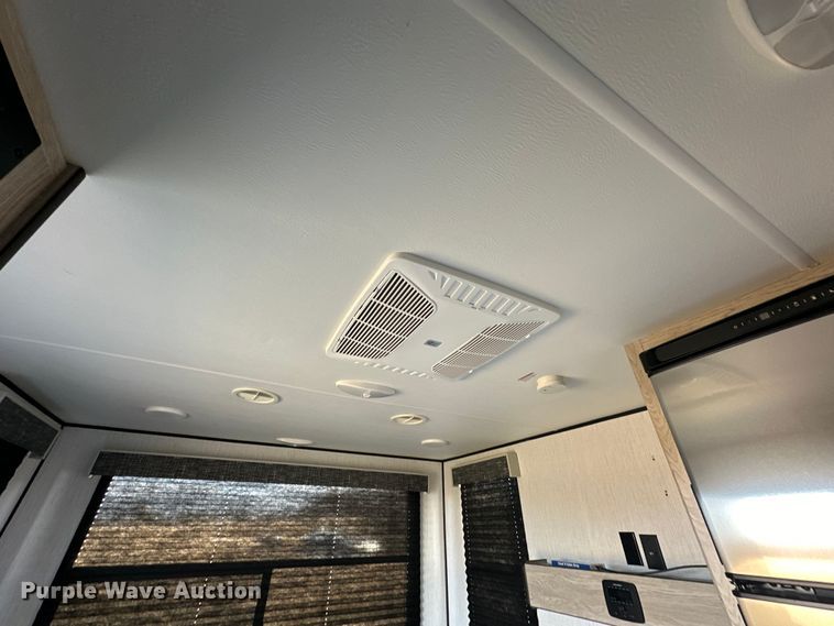 image for item OM9990 2022 Heartland  Prowler camper