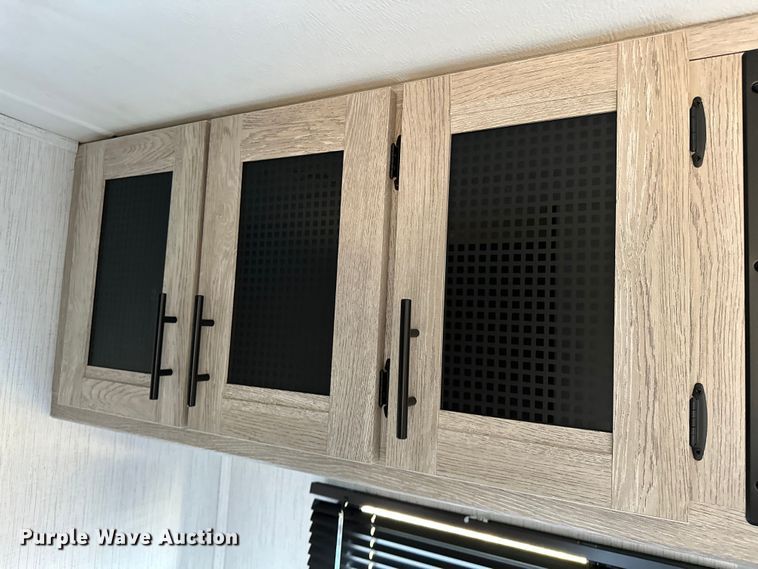 image for item OM9990 2022 Heartland  Prowler camper