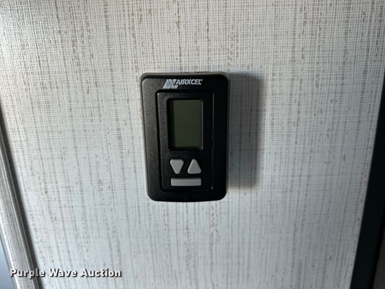 image for item OM9990 2022 Heartland  Prowler camper