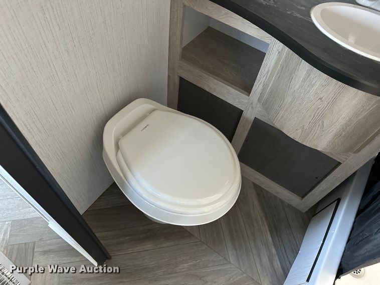 image for item OM9990 2022 Heartland  Prowler camper