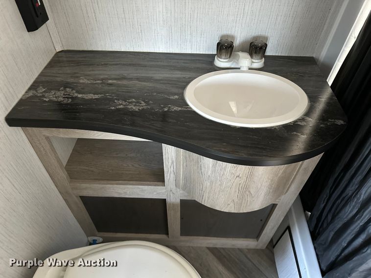 image for item OM9990 2022 Heartland  Prowler camper