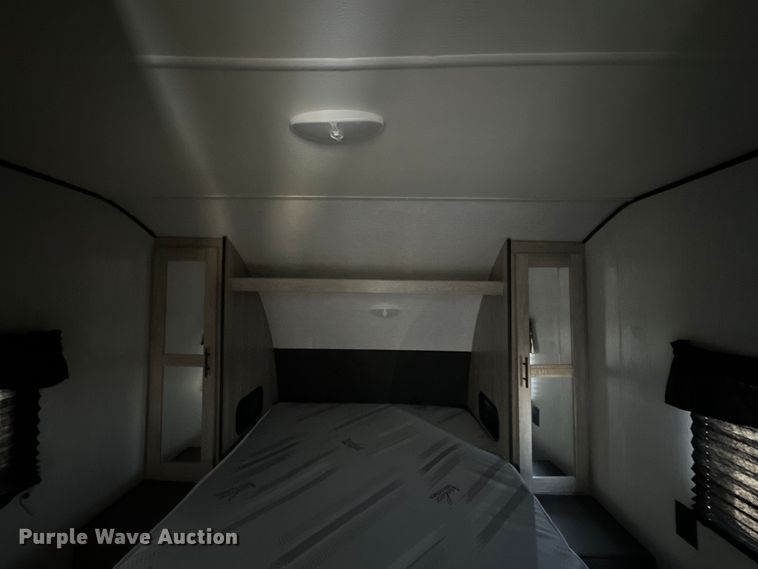 image for item OM9990 2022 Heartland  Prowler camper