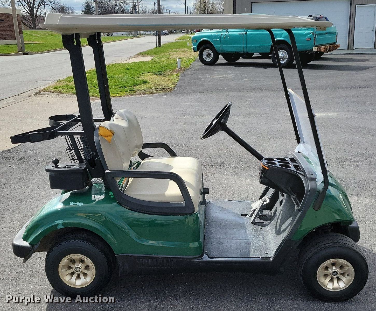 2008 Yamaha YDRA golf cart in Marshall, MO Item DP1308 for sale