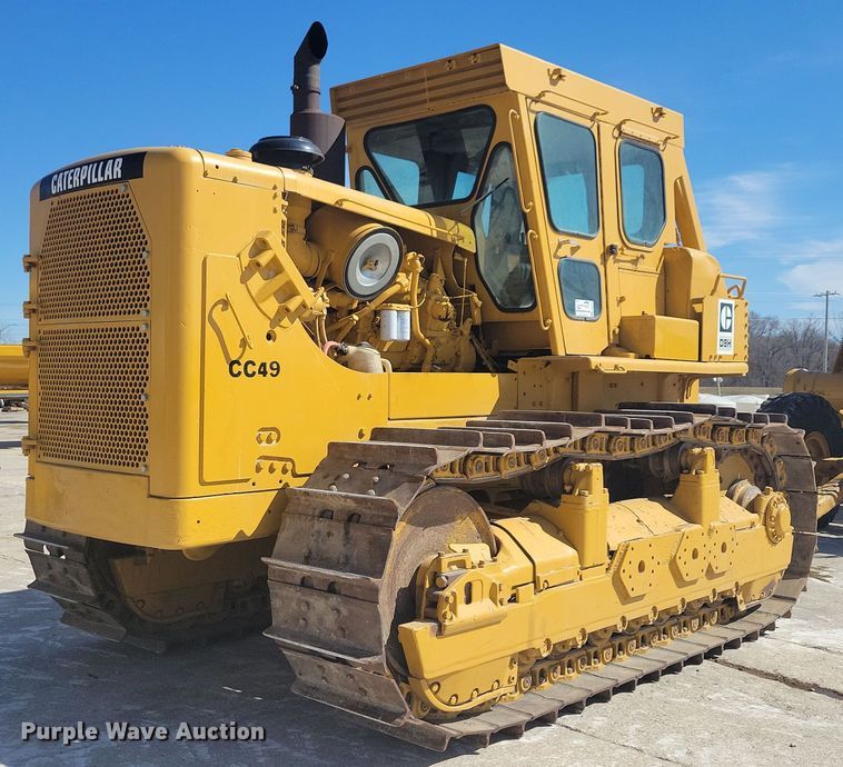image for item DG0419 1976 Caterpillar  D9G dozer