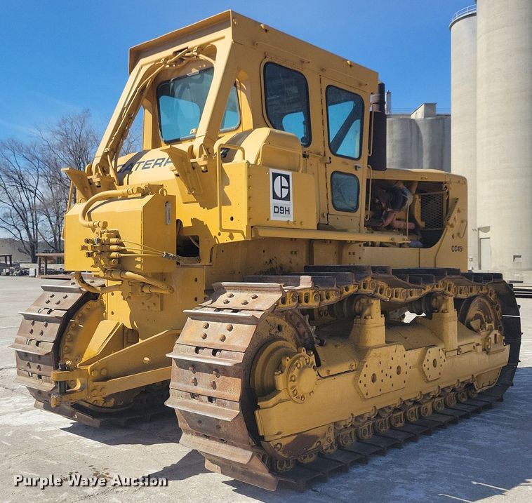 image for item DG0419 1976 Caterpillar  D9G dozer
