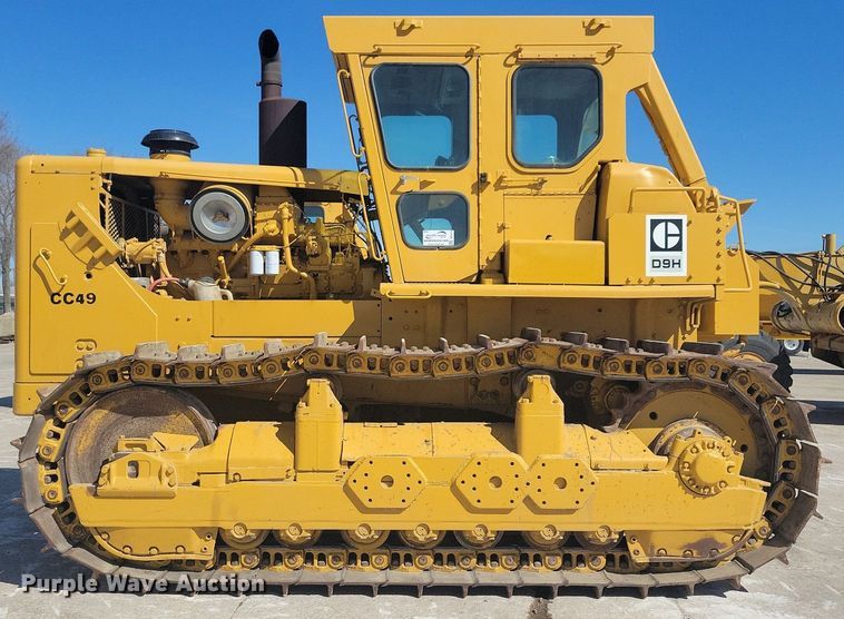 image for item DG0419 1976 Caterpillar  D9G dozer
